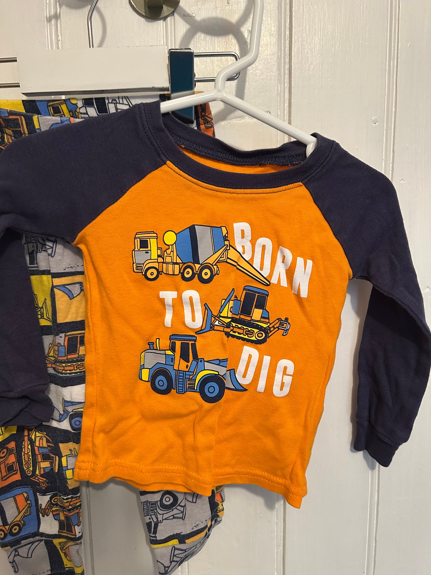 The children’s place 9/12m dig sleep set