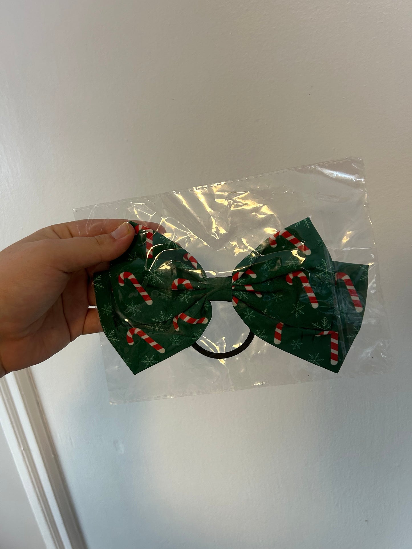 Mystery Christmas bow