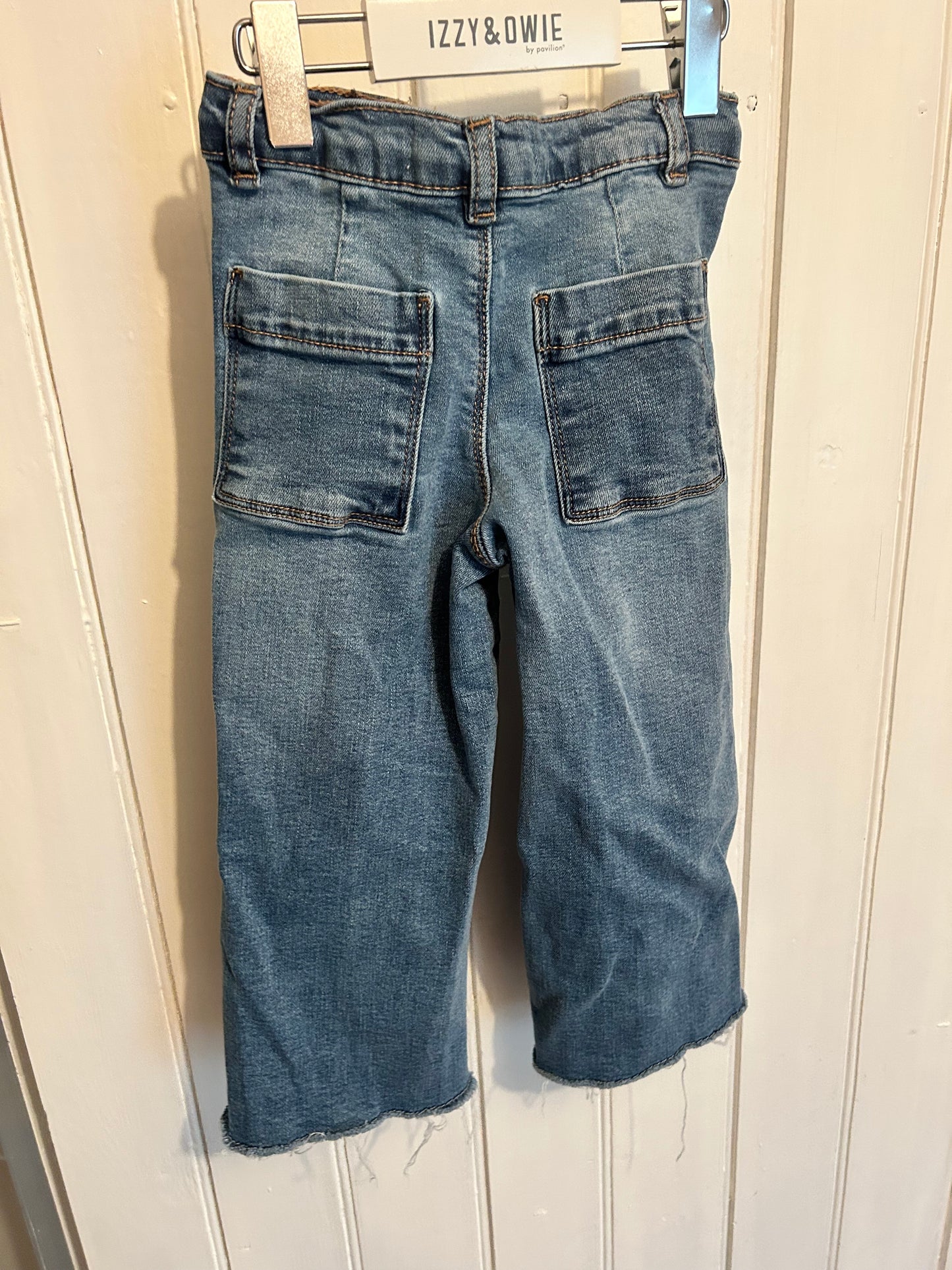Zara 3/4t light wash raw hem wide leg jeans