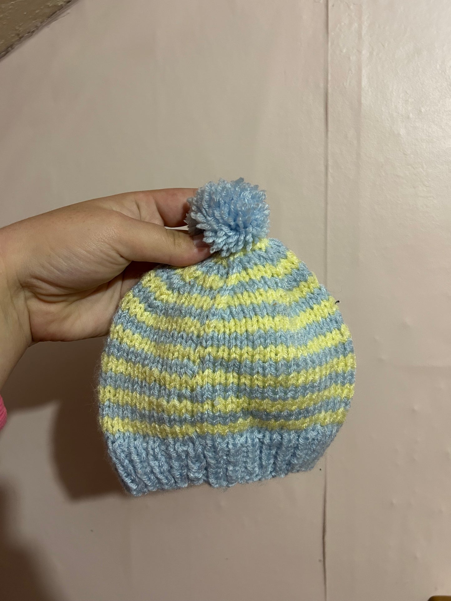 Handmade 0/6m Green & blue striped knit hat