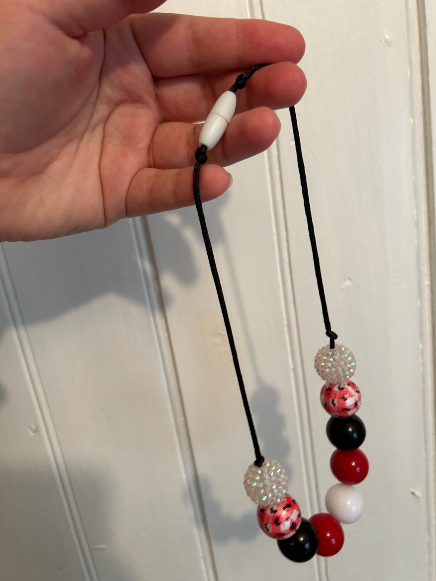 Small shop kids red ant necklace