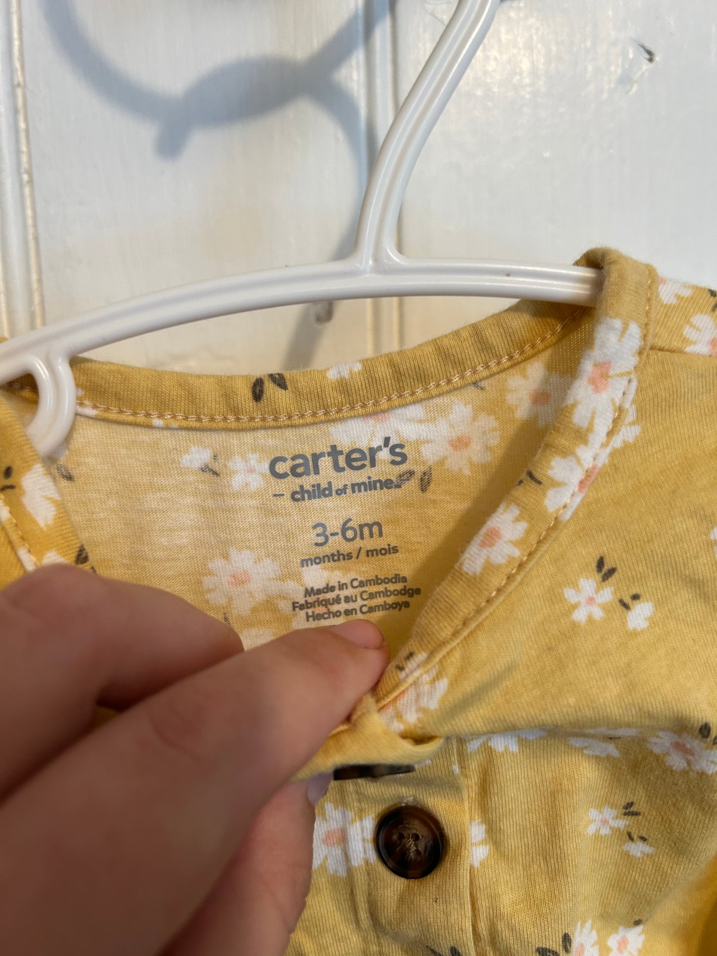 Carters 3/6m yellow daisy peplum top