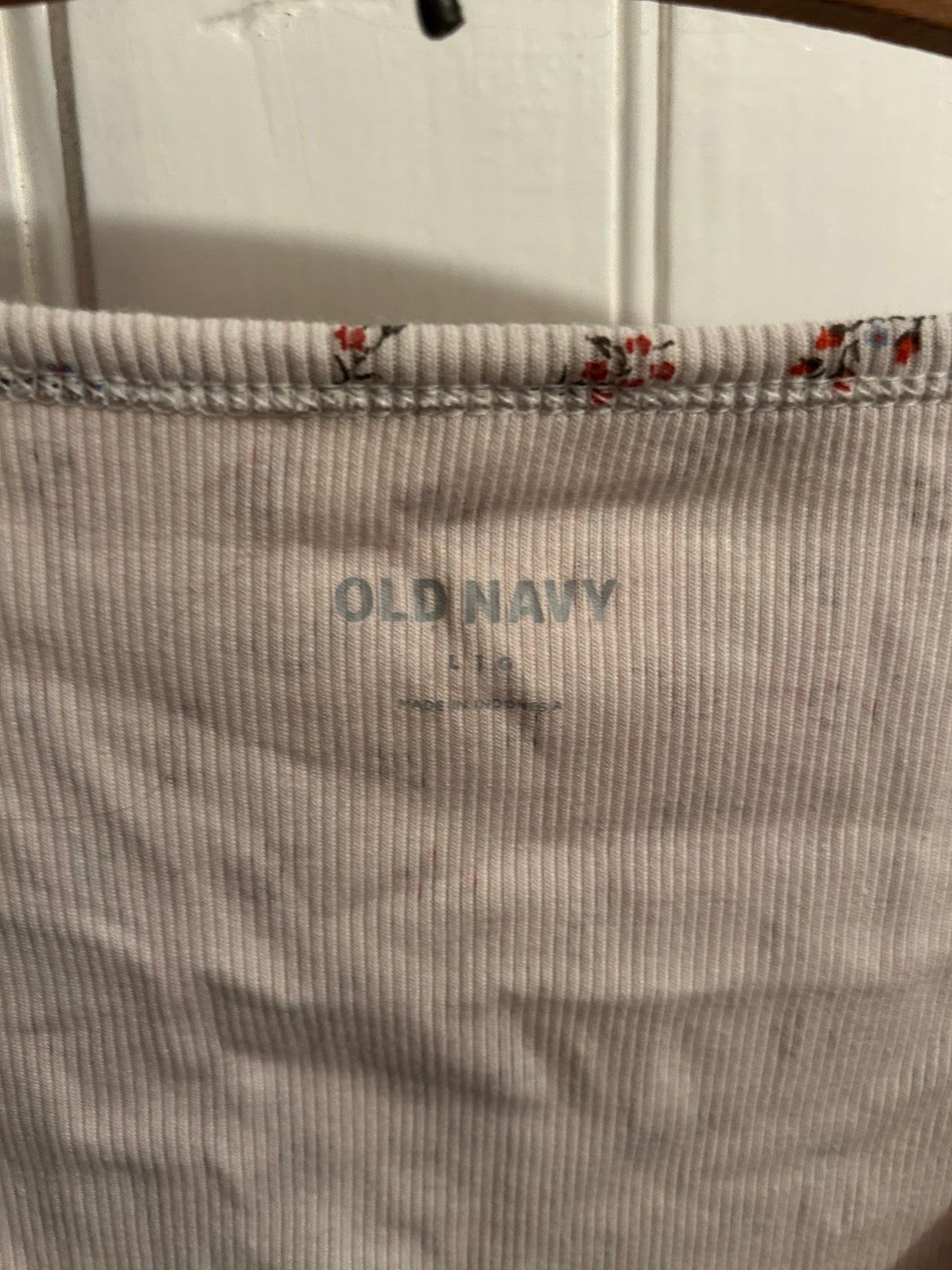 Old navy large white floral top