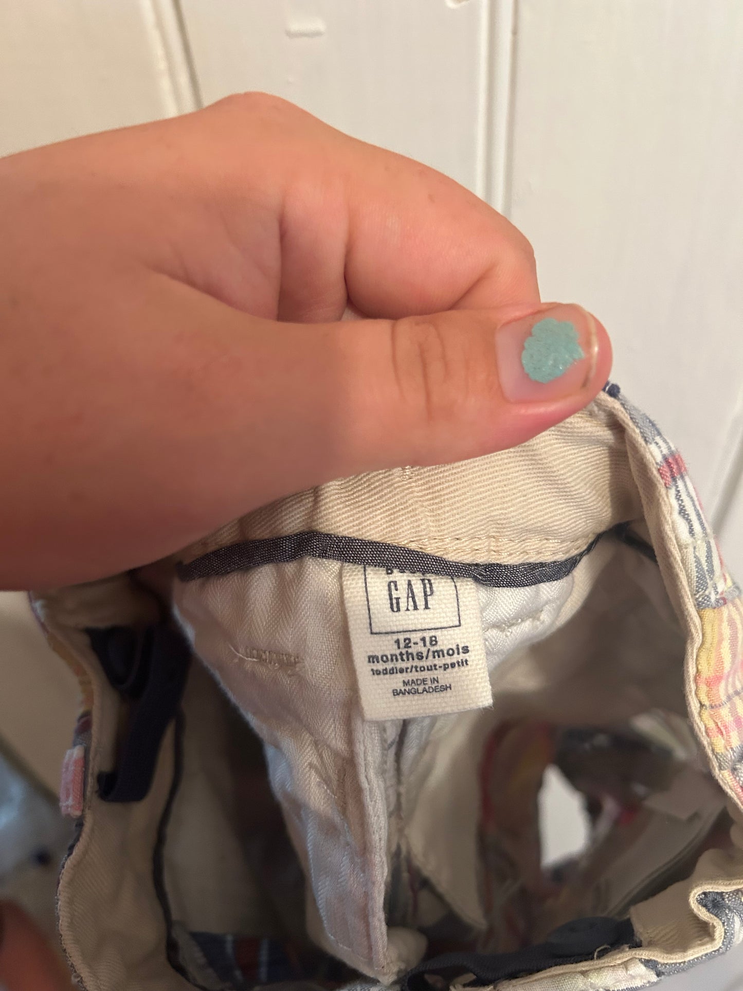 Gap 12/18m plaid shorts