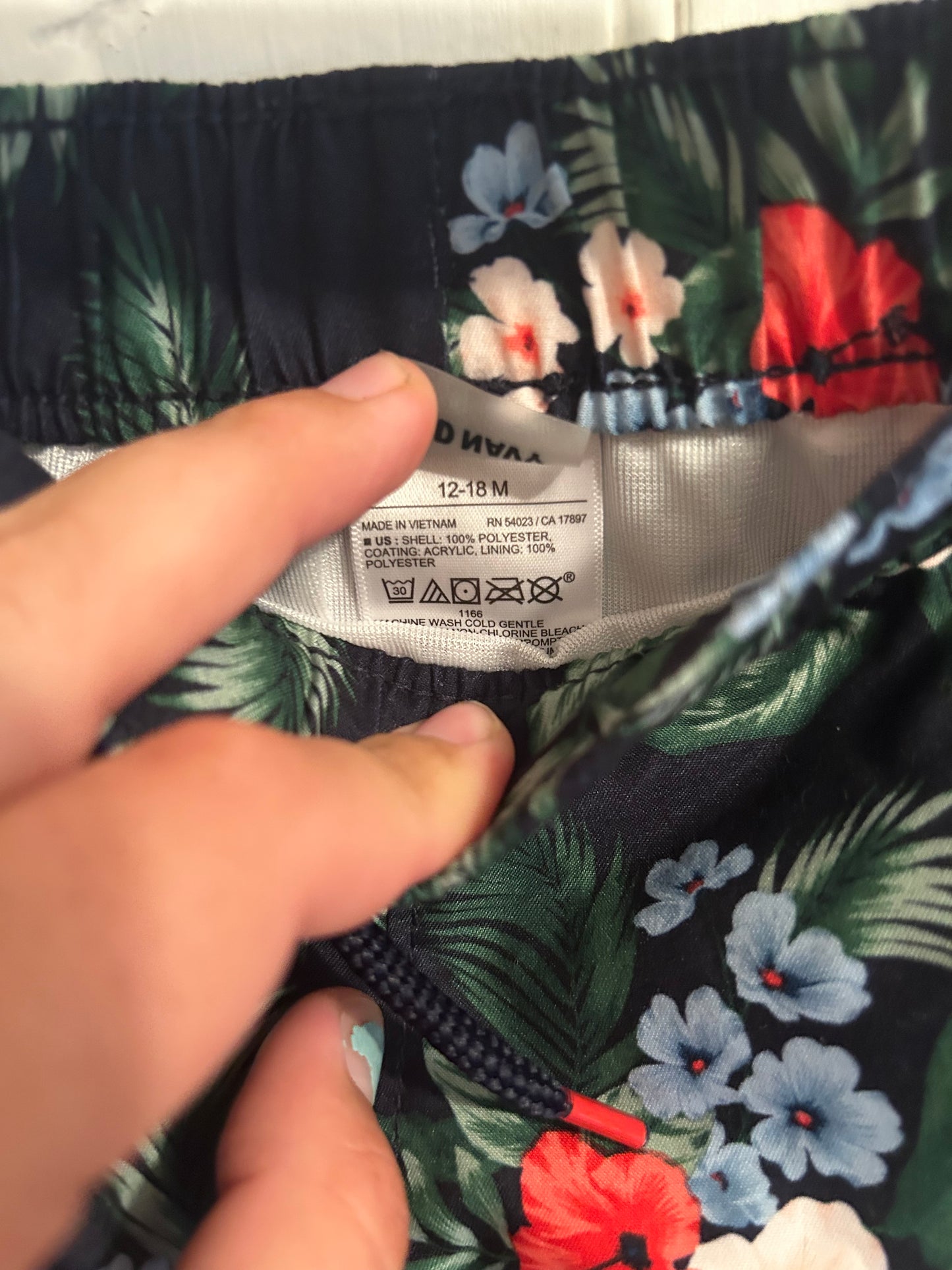NEW old navy 12/18m tropical swim shorts