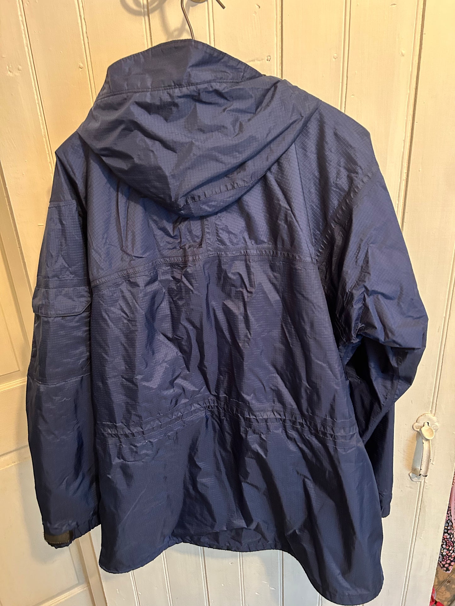 Sierra designs women’s xl rain jacket