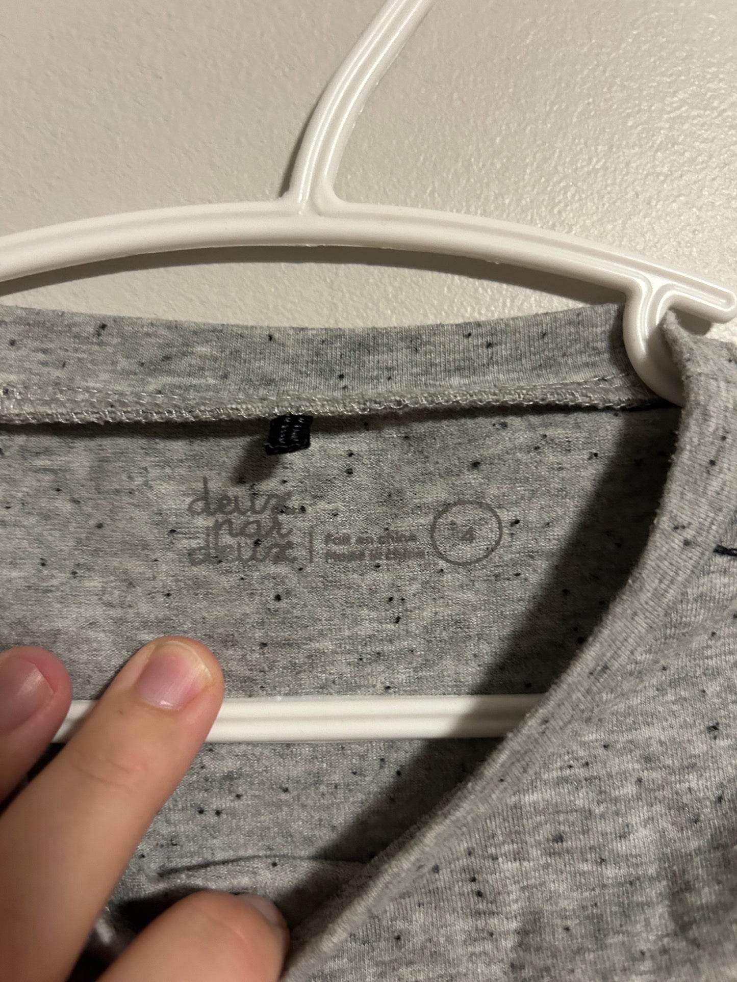 Deux par deux toddler 4 grey animal pocket tshirt