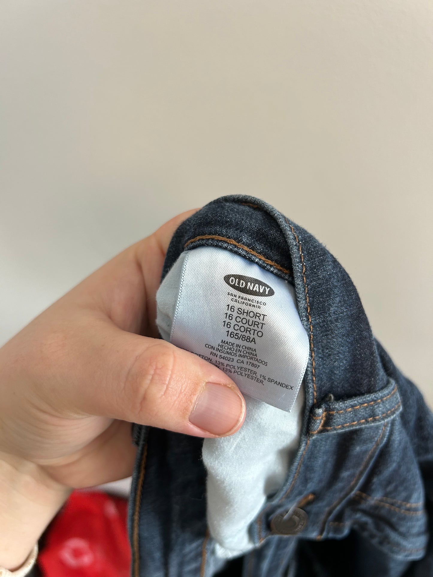 Old navy 16 SHORT medium wash mid rise straight leg jeans