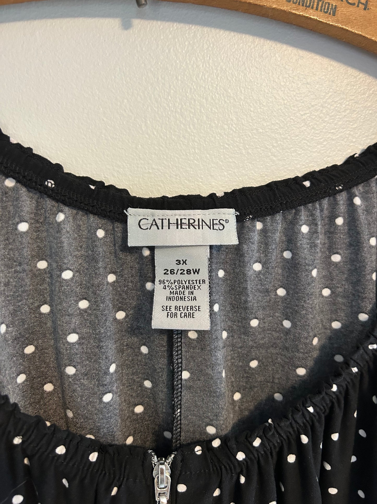Catherine’s 3x black n & white polka dot blouse