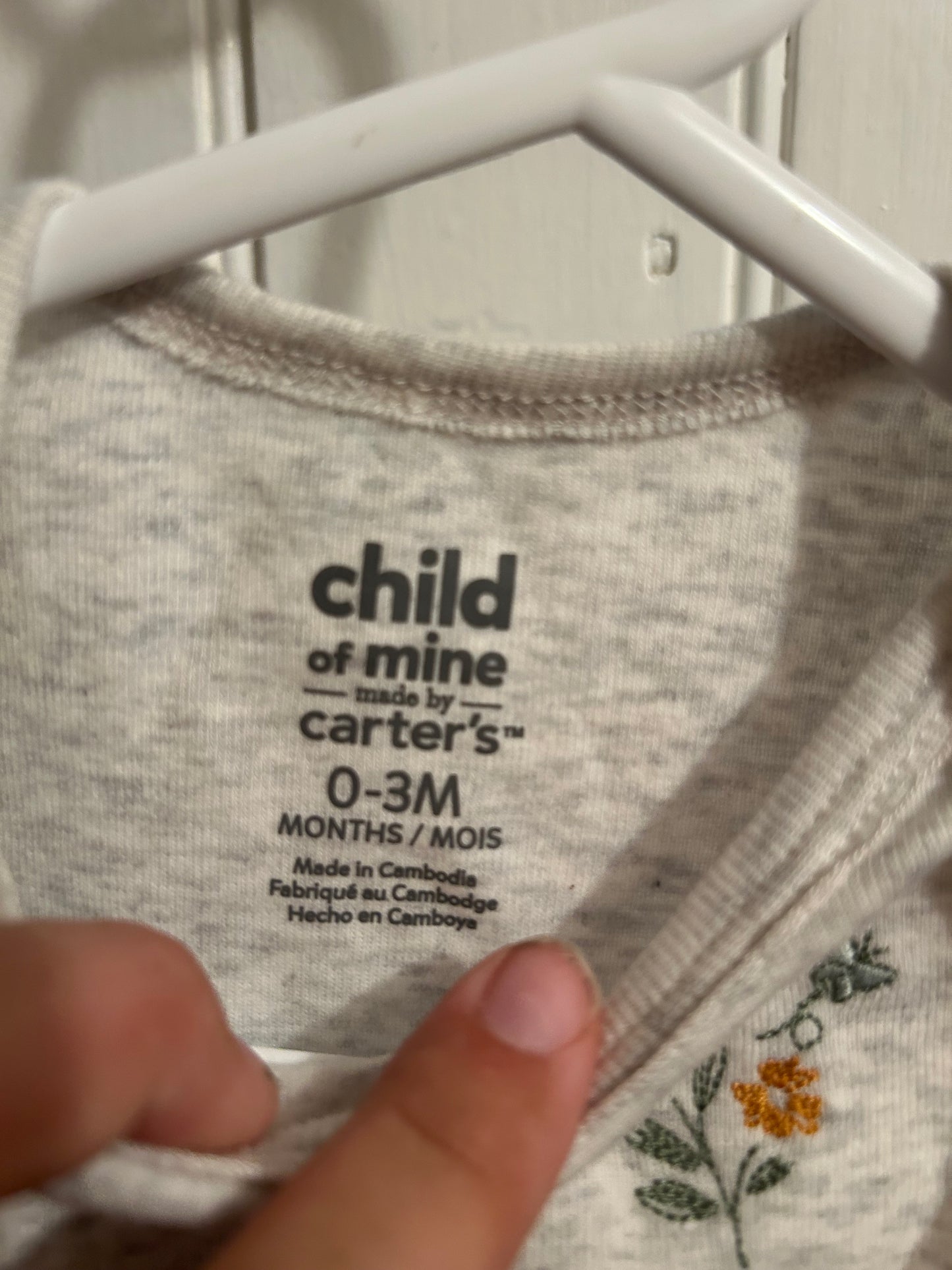 Carters 0/3m green floral tshirt