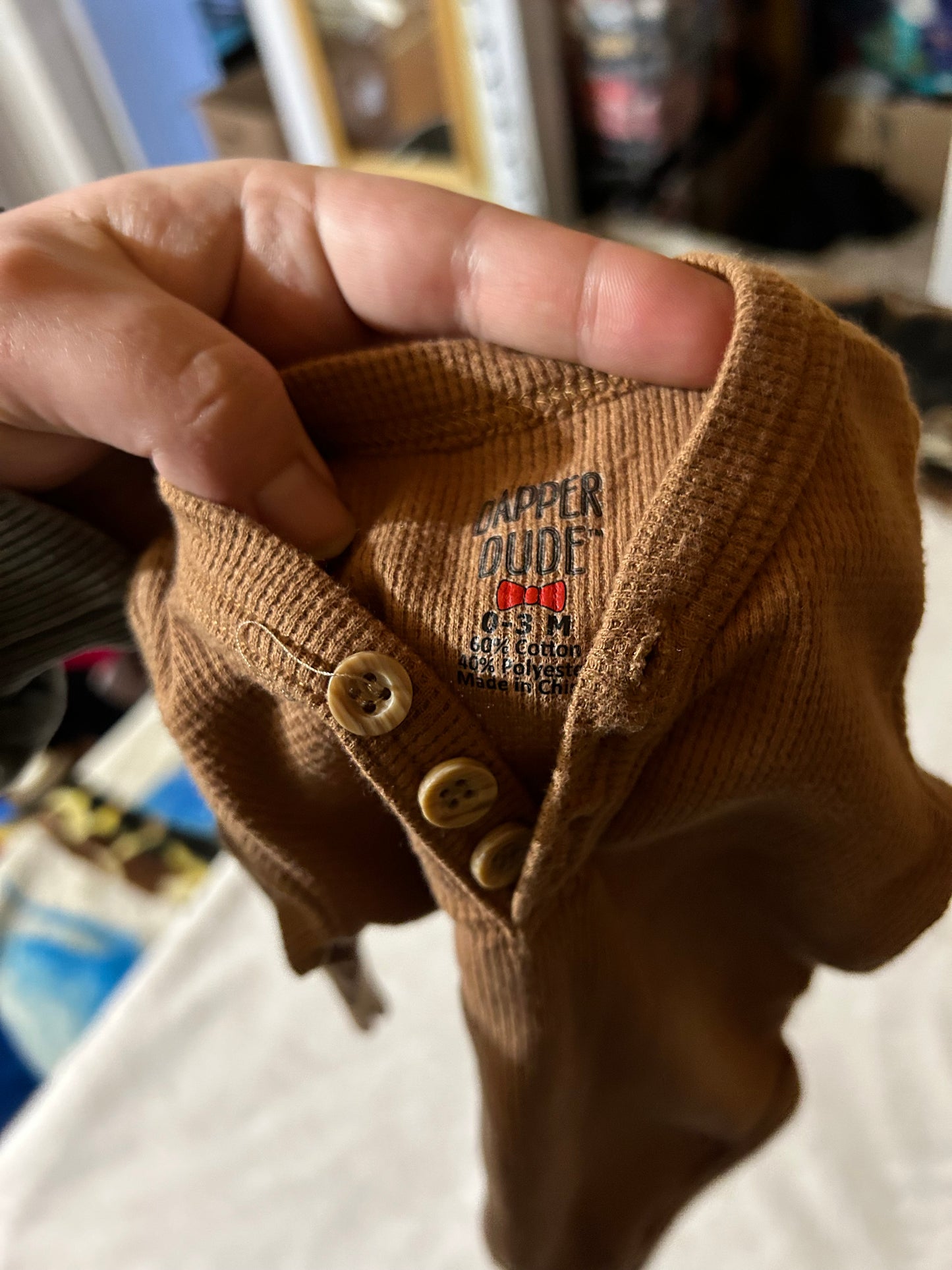 Dapper dude 0/3m brown waffle knit onesie