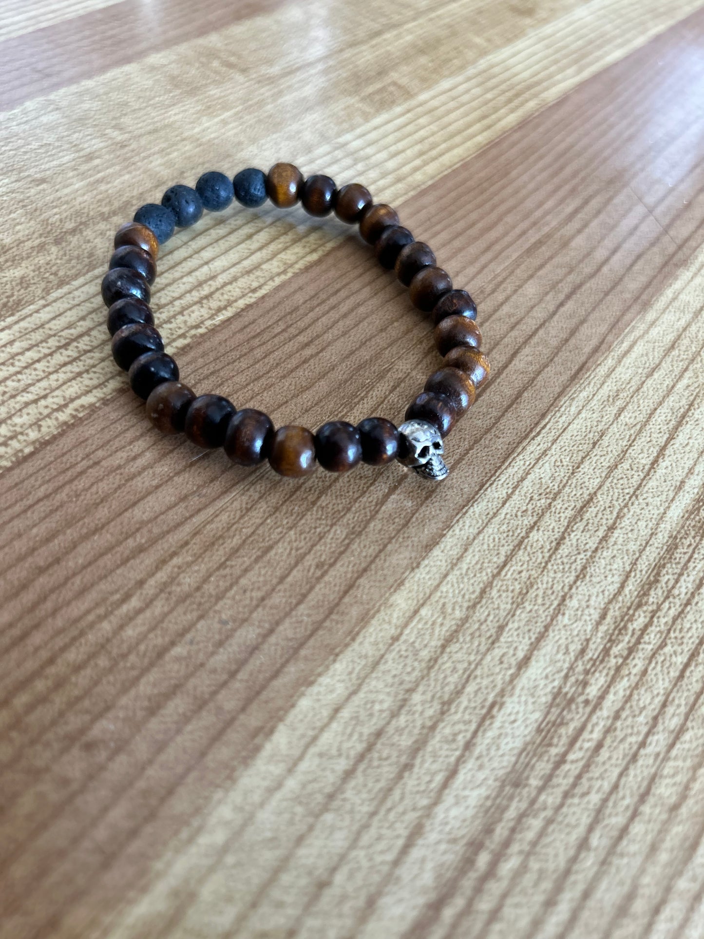 Brown skull beaded bracelet