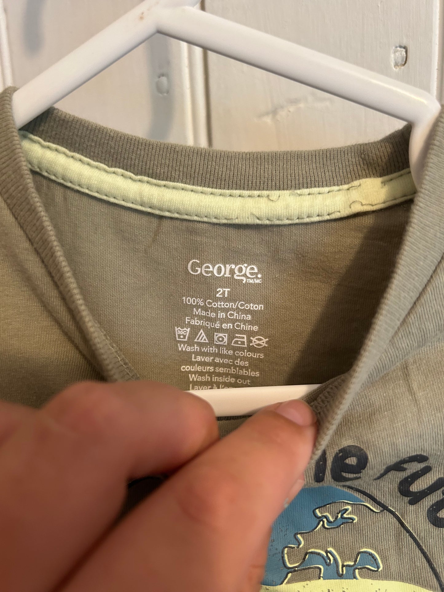 George 2t green earth graphic T-shirt