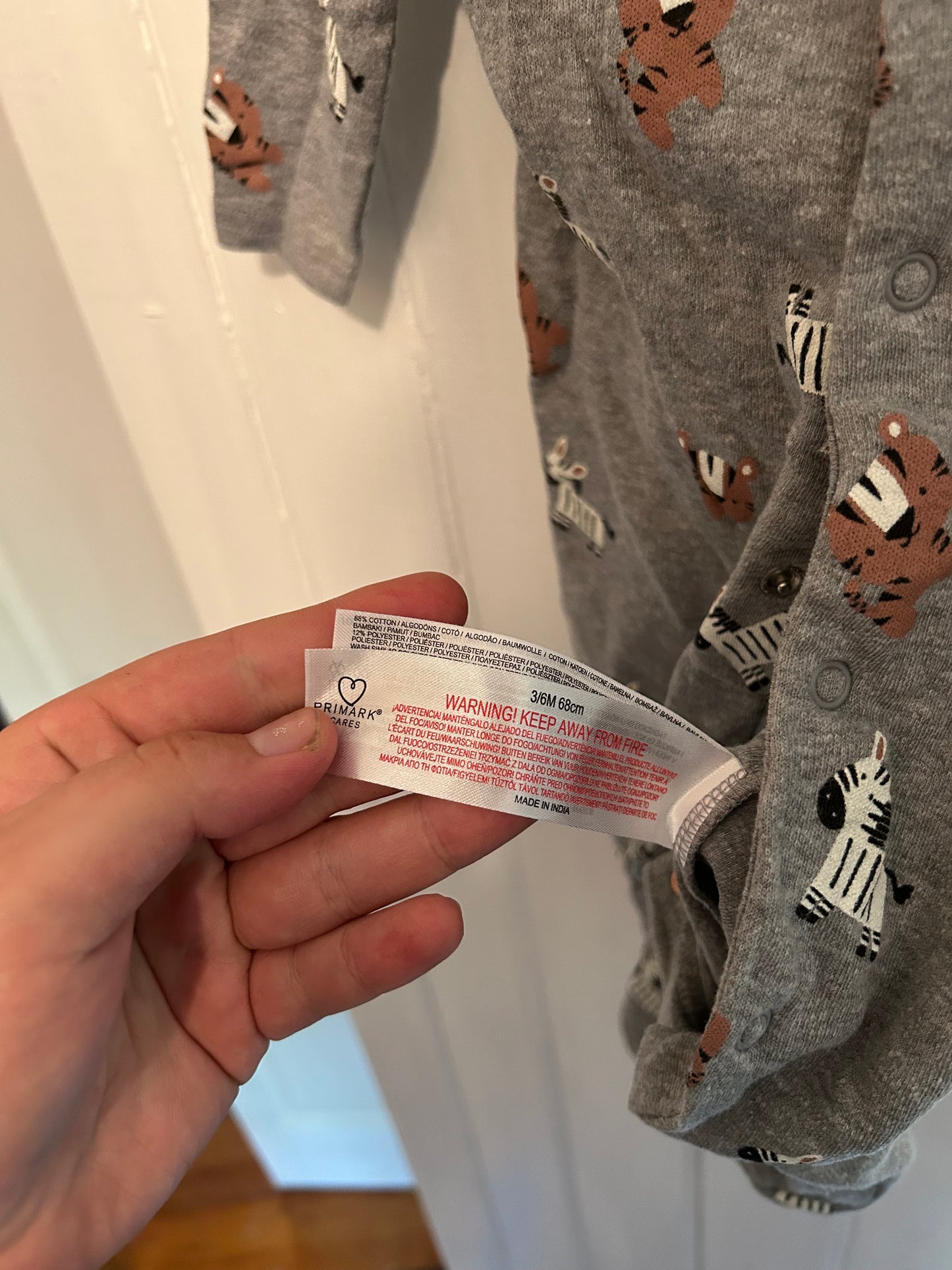Primark 3/6m zebra & tiger button up sleeper