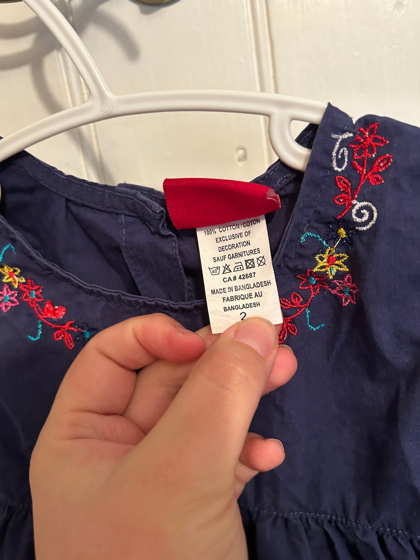 Vintage star 2t navy embroidered floral dress