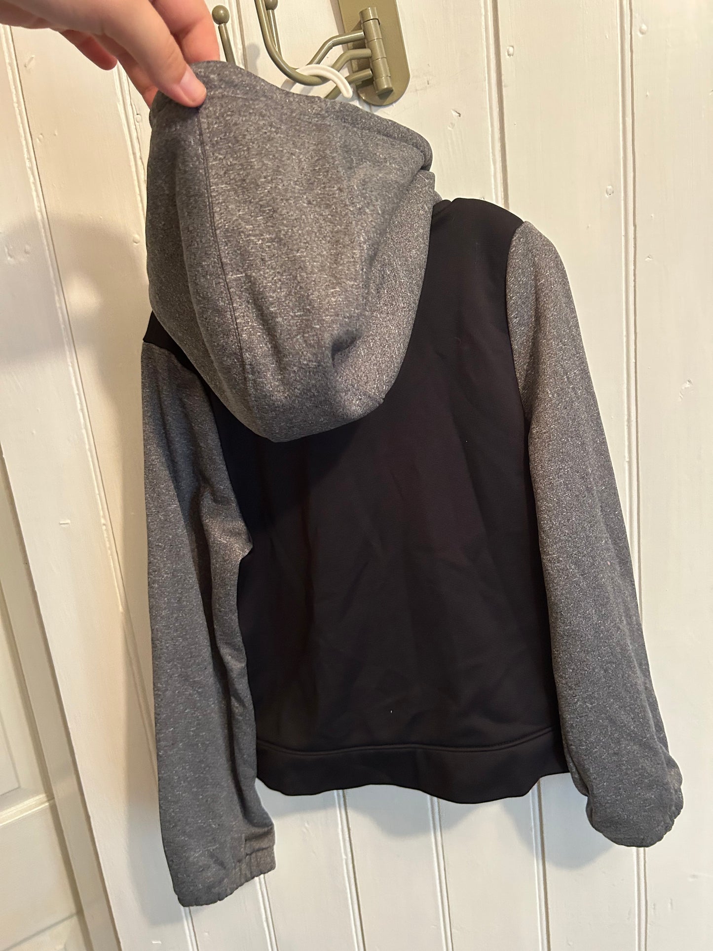 Under armour girls small black & grey zip up hoodie