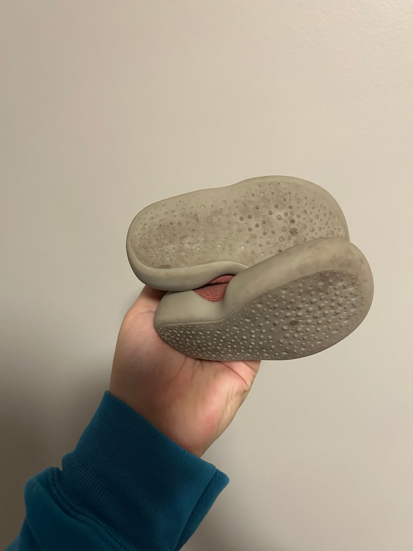 Infant 6 pink rabbit sock shoes