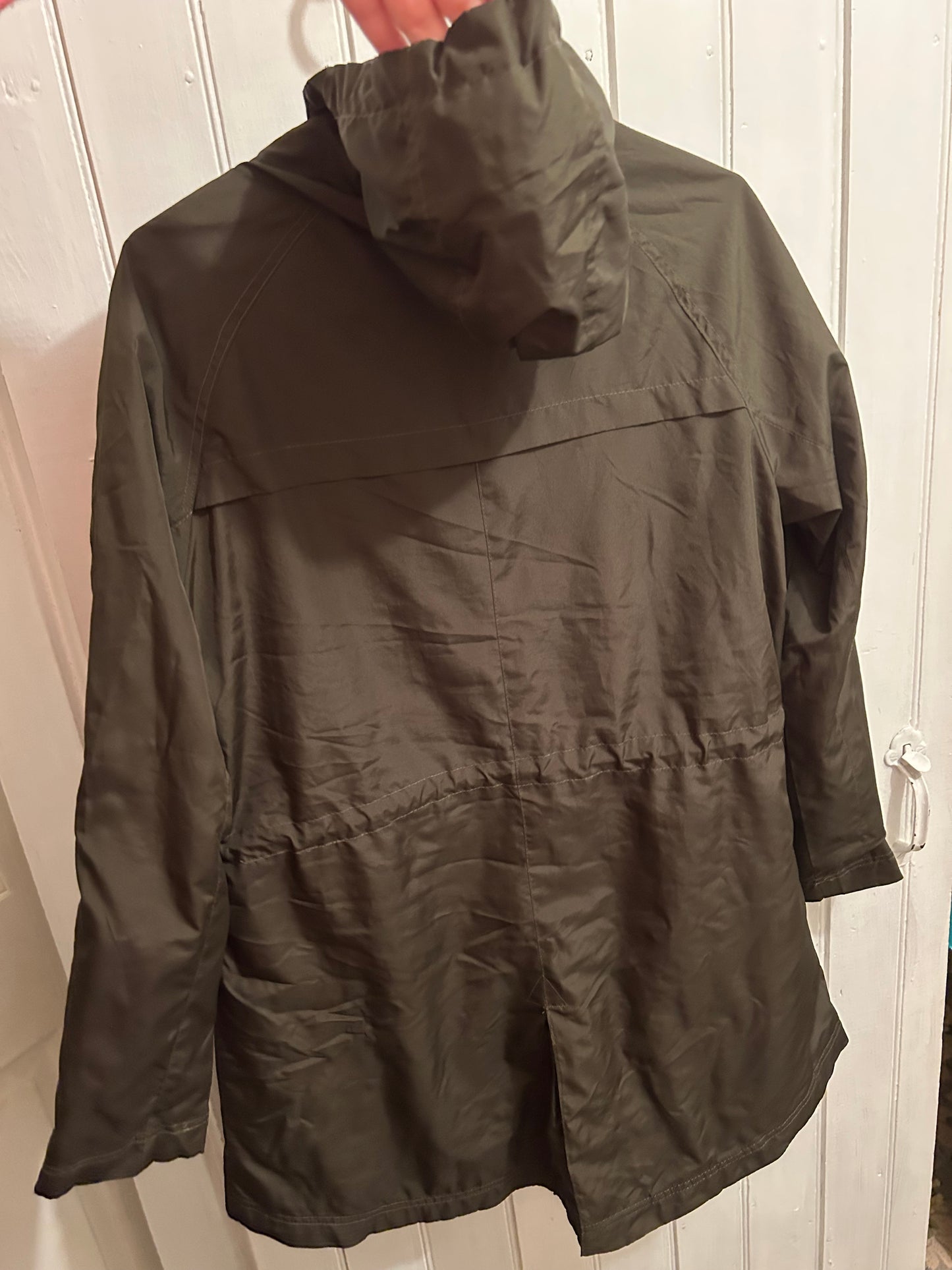 A new day large dark olive green windbreaker jacket