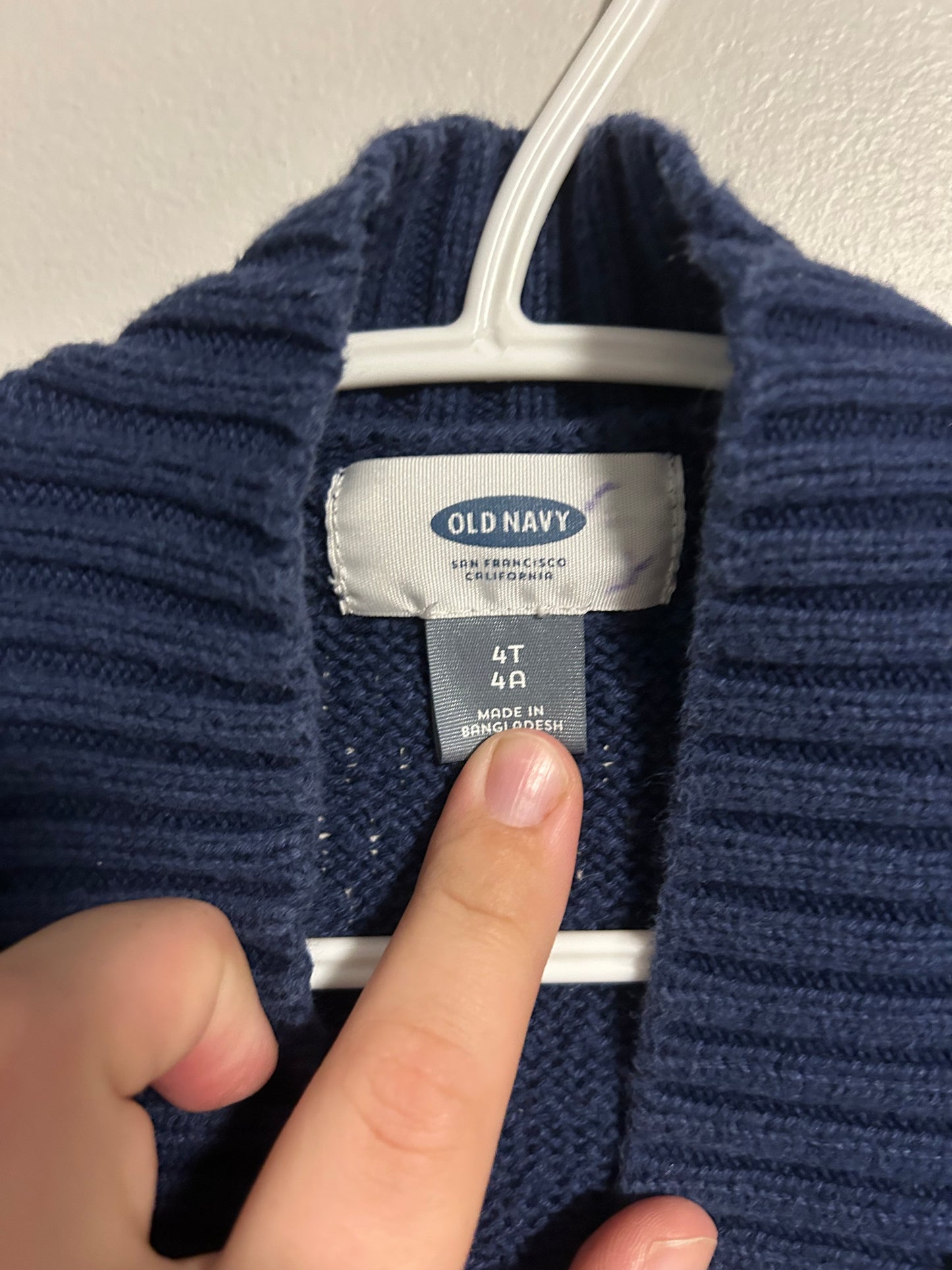 Old navy 4t navy blue knit cardigan