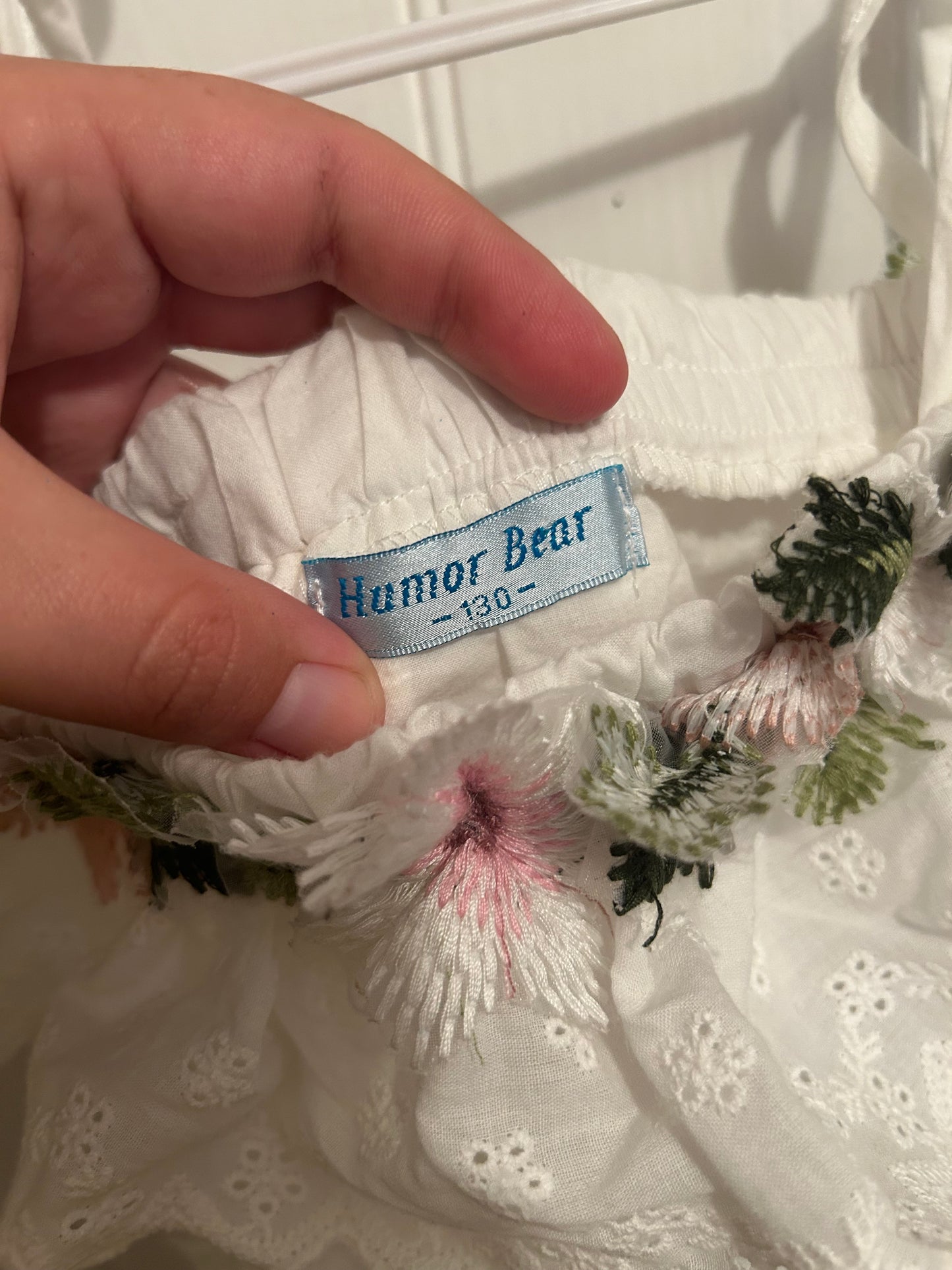 Humor bear girls small white floral lace tank top