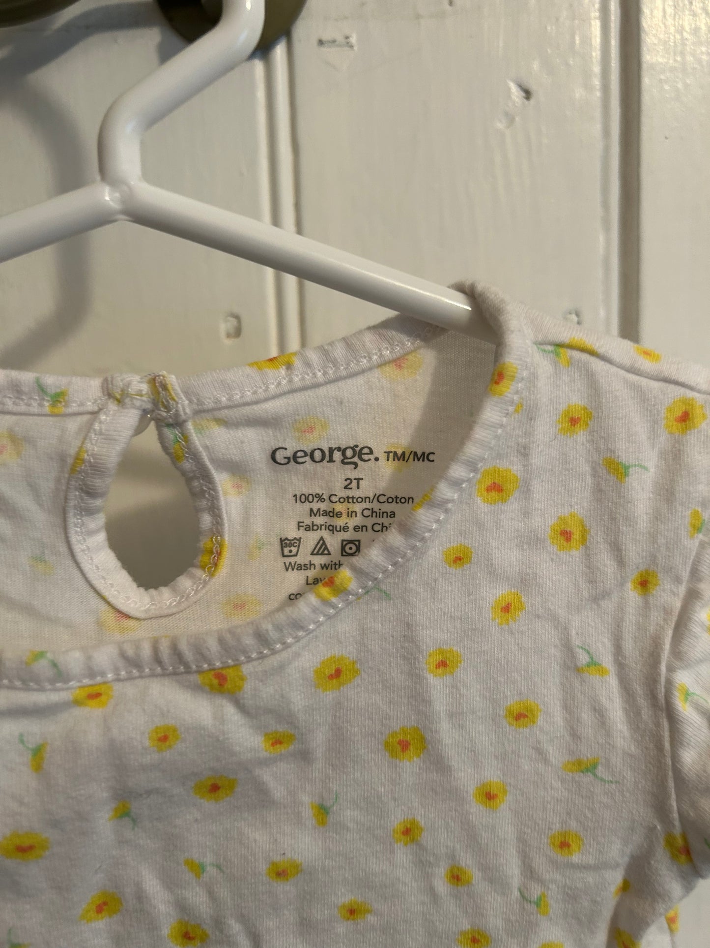 George 2t yellow flower top
