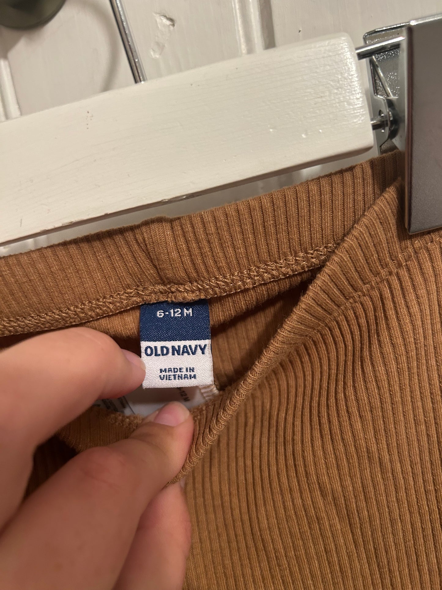 Old navy 6/12m brown ribbed leggings