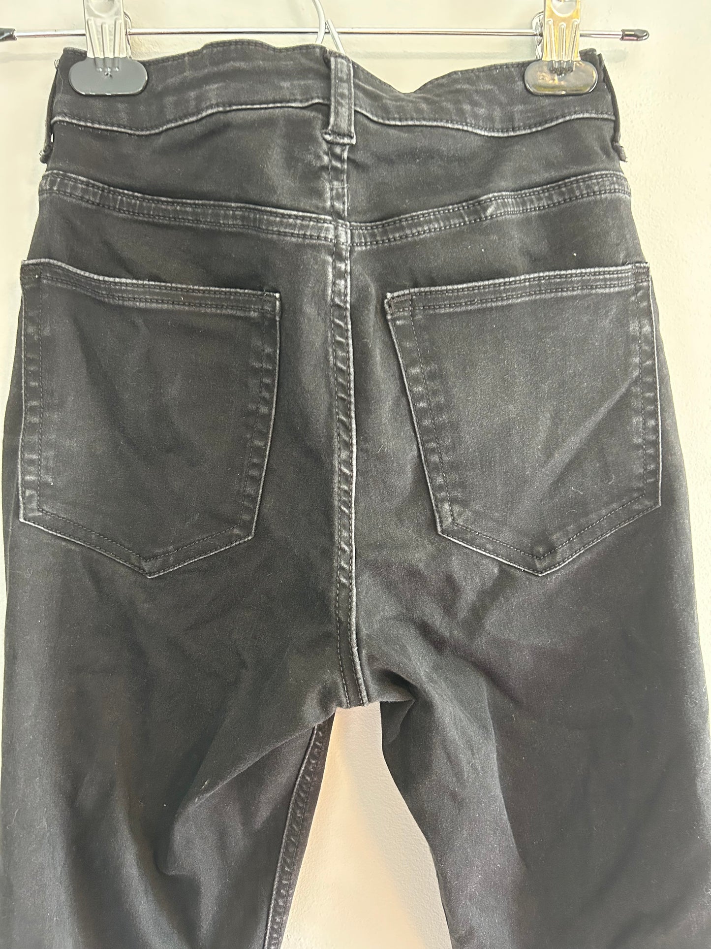 H&M & Denim women’s 2 black denim skinny jeans