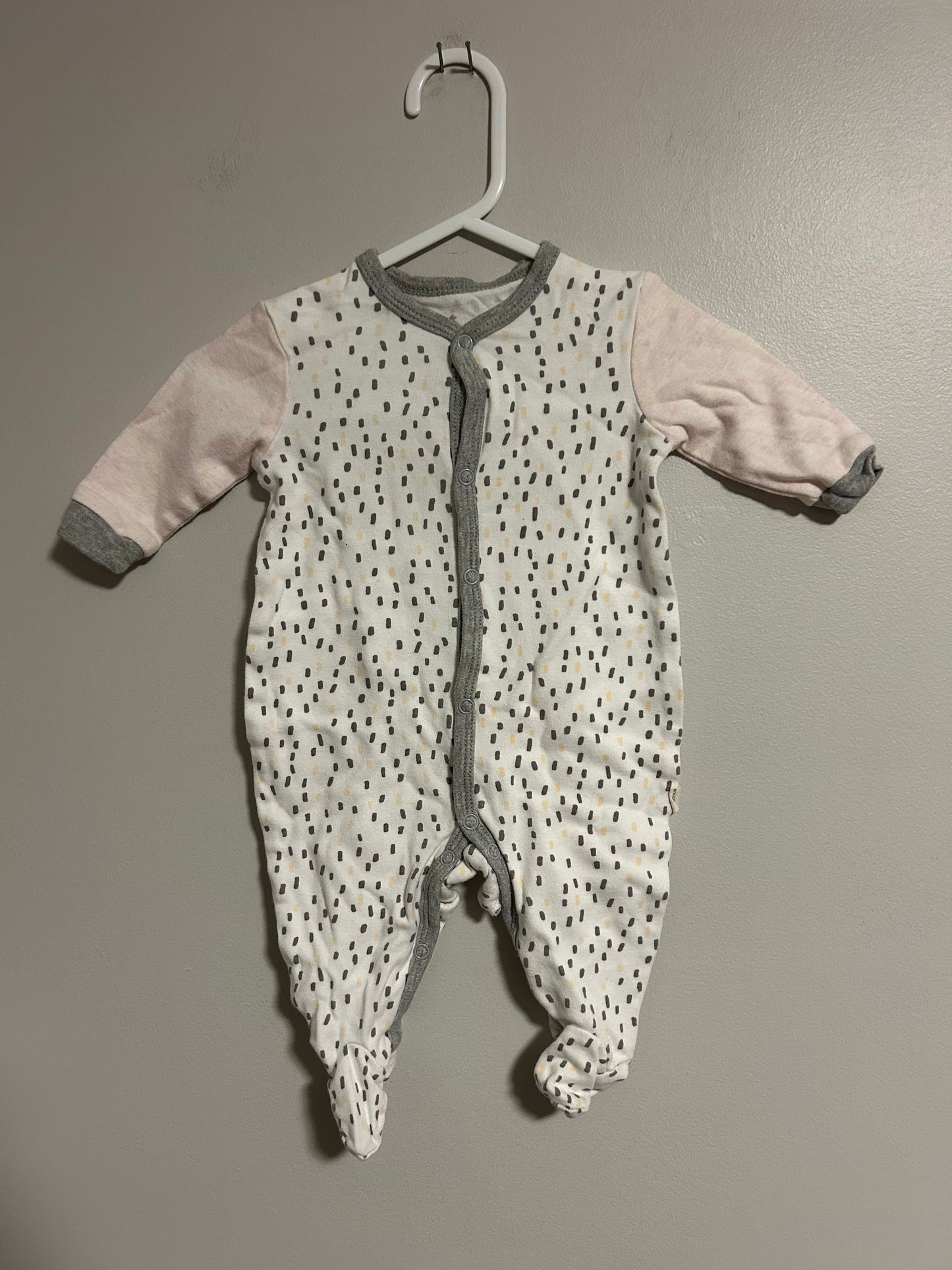 Snugabye 3m pink & grey polka dot button up sleeper