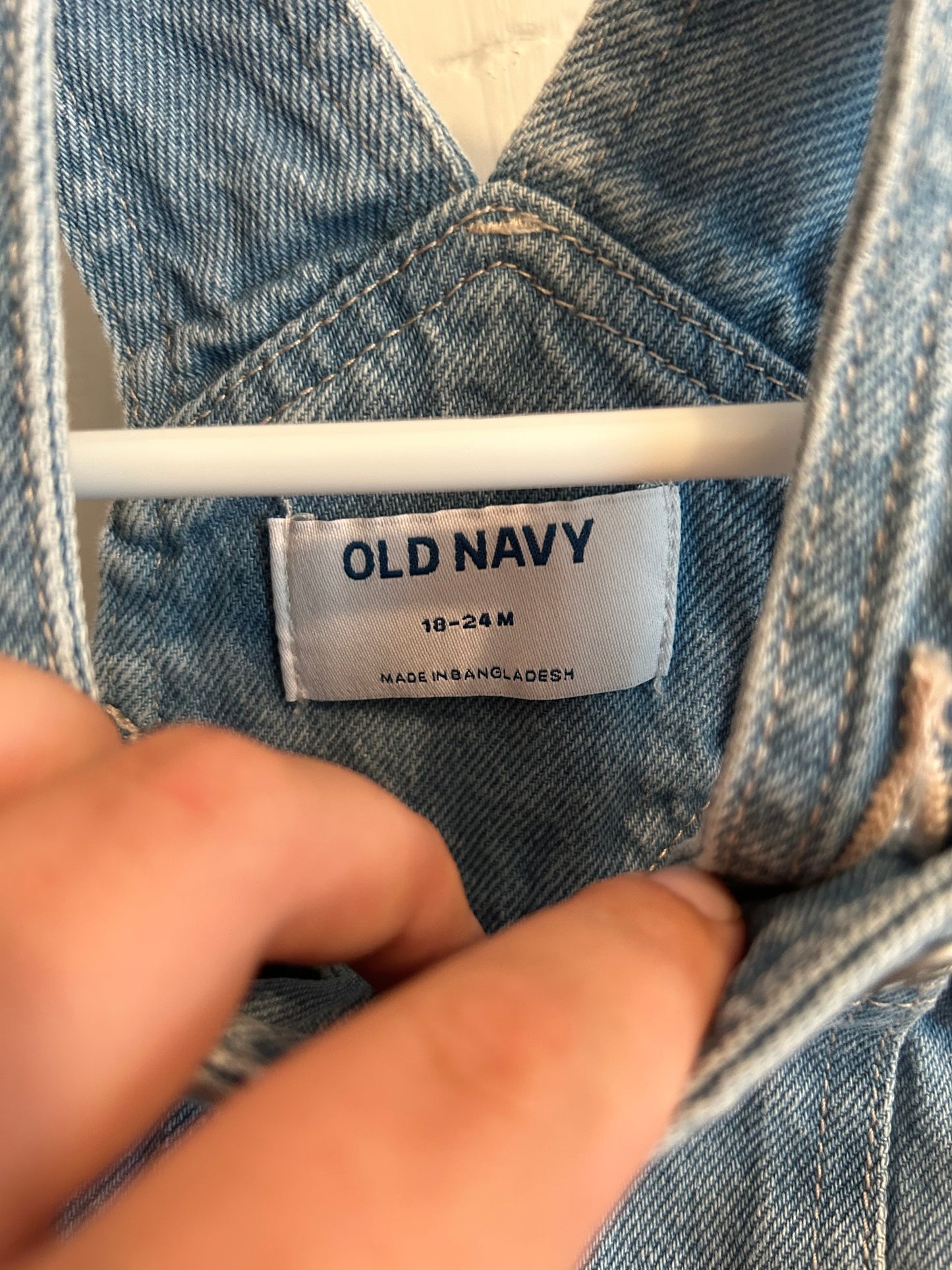 Old navy 18/24m light wash denim overalls