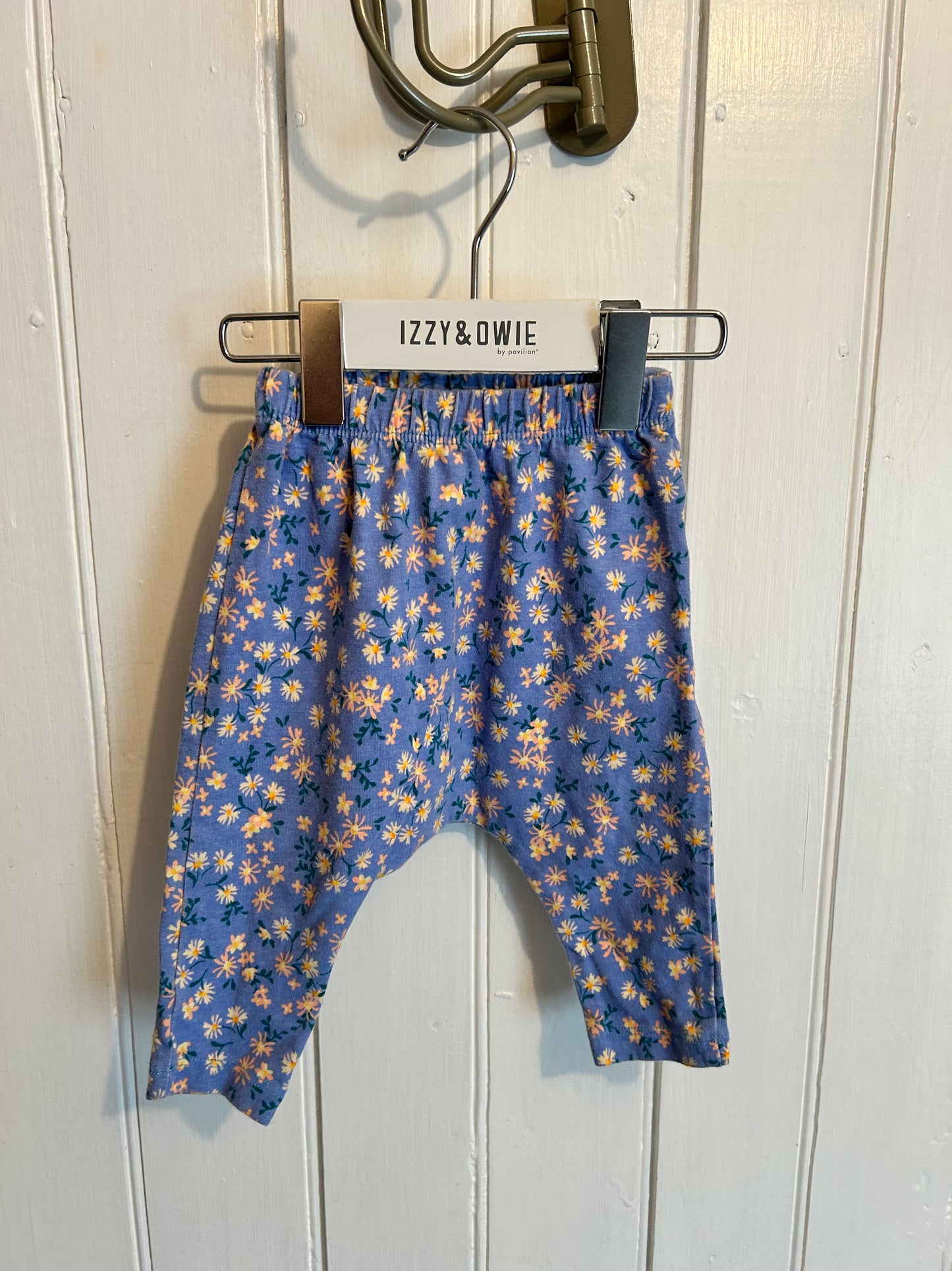 Old navy 3/6m blue daisy pants