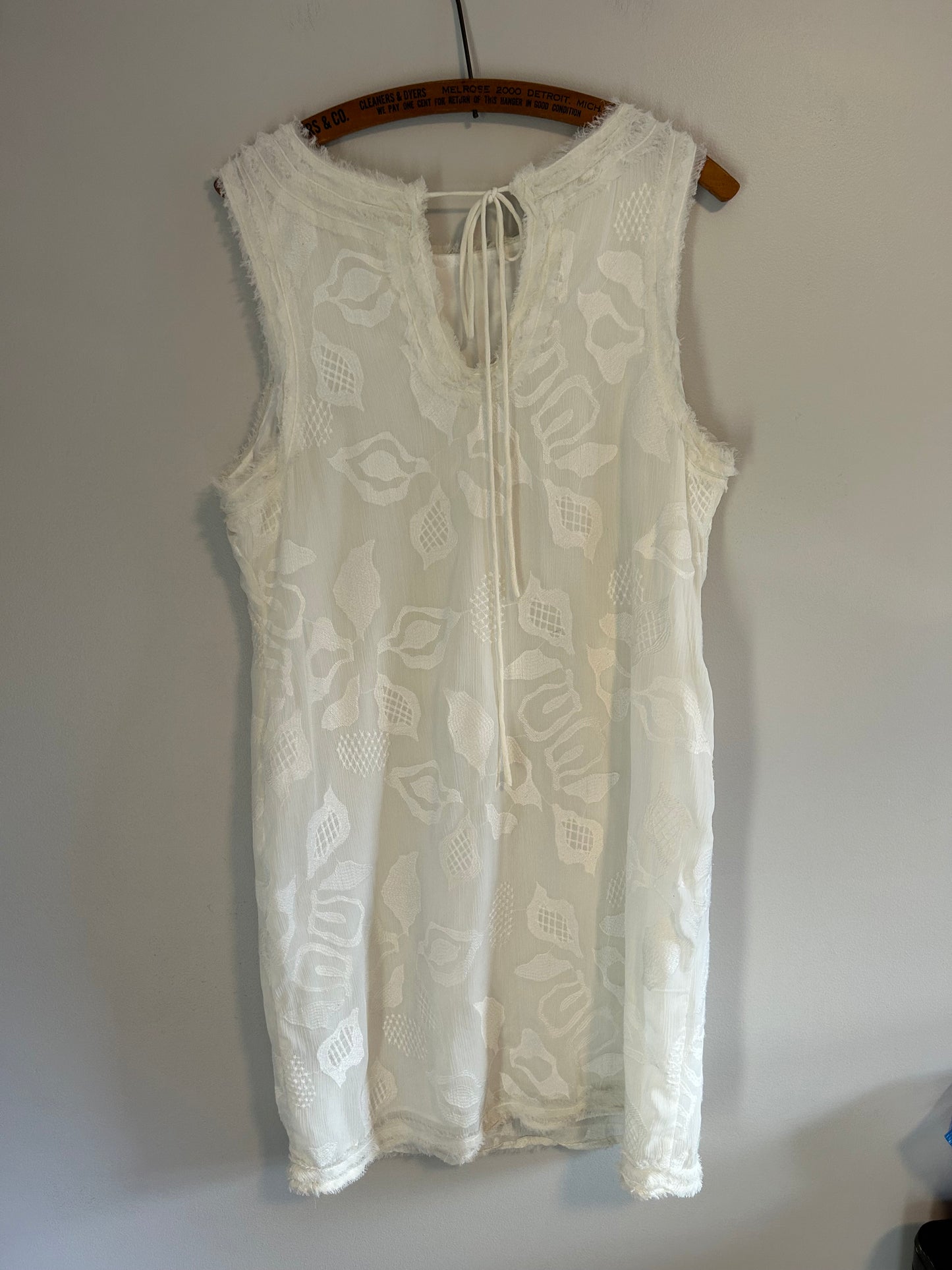Max studio xl white sheer dress