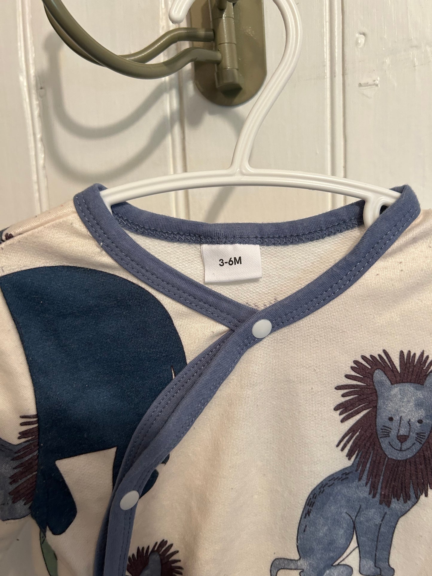 3/6m blue & green animal romper