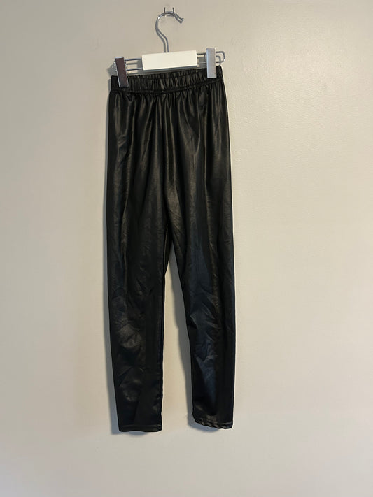 Youth 6t black pleather leggings