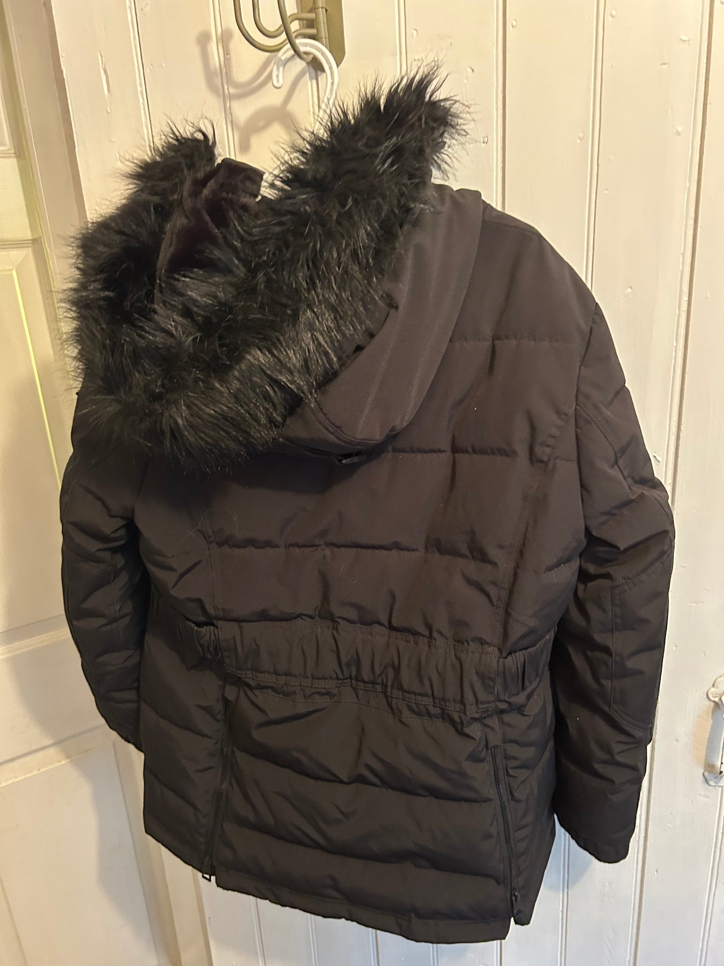 Guess xl black winter jacket