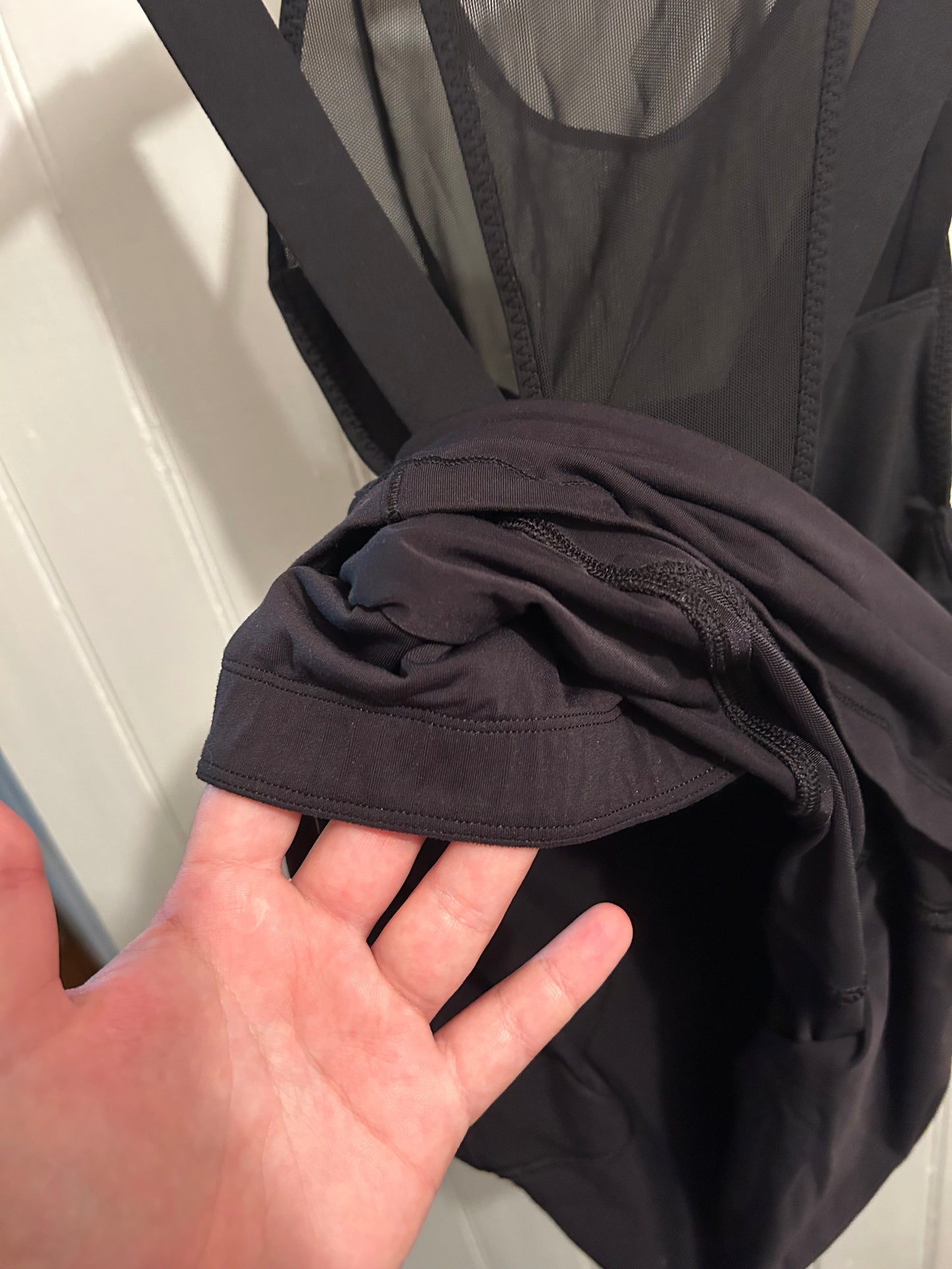 Lululemon 8 black athletic tank top