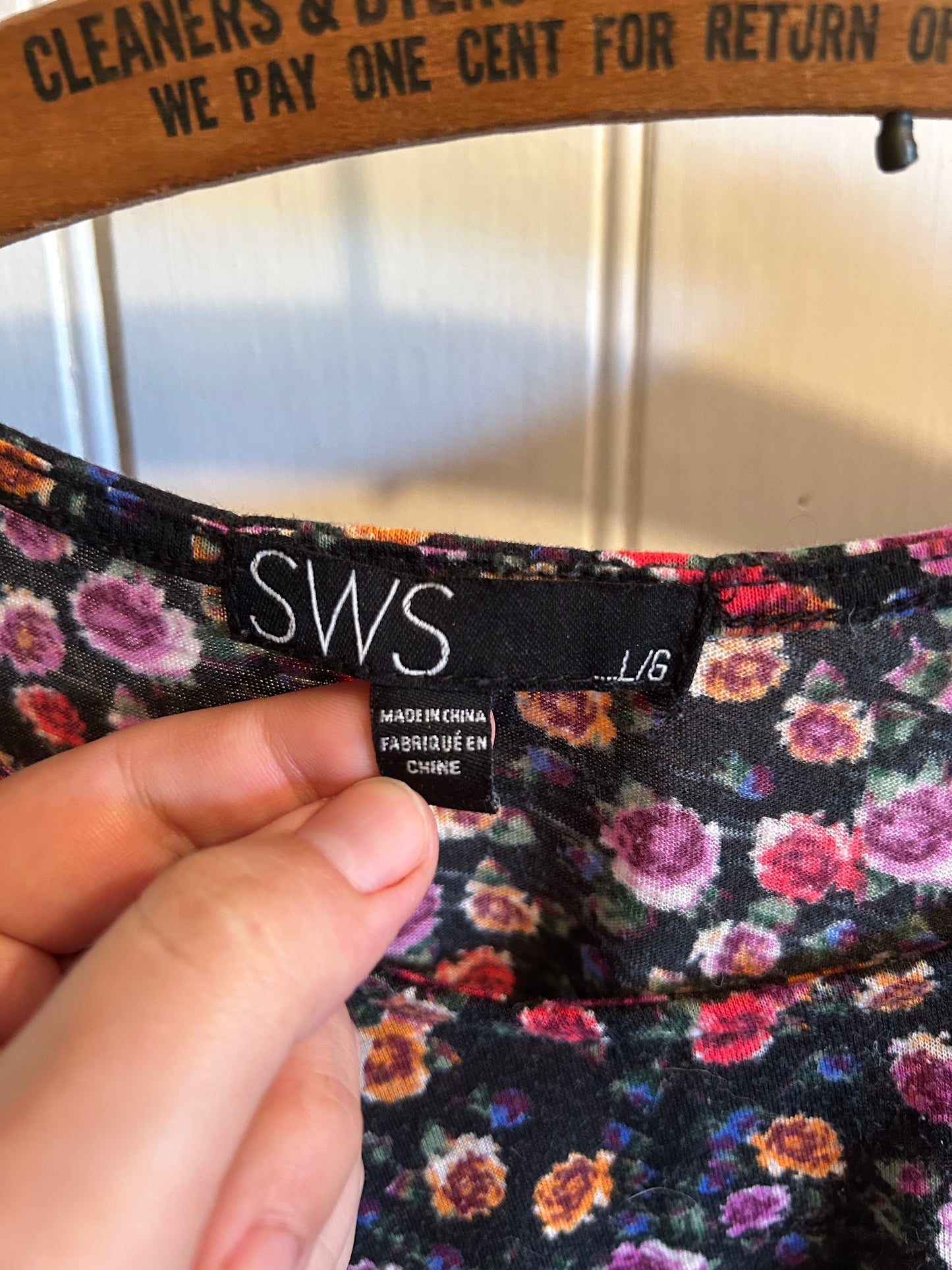 SWS large floral twist top
