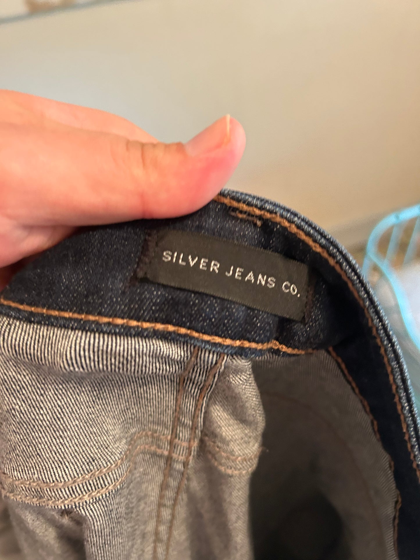 Silver jeans plus 22 dark wash skinny jeans