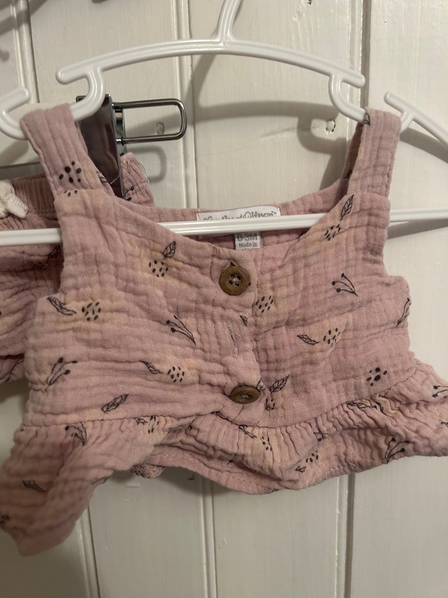 Emily & Oliver 0/3m purple floral top & short set