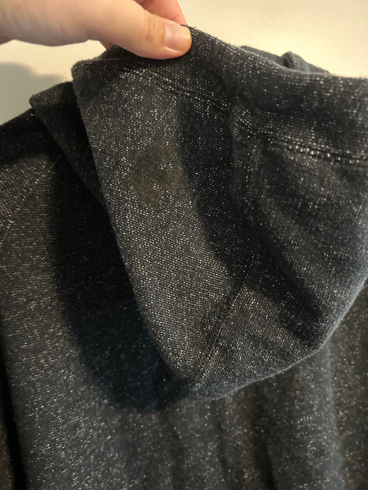 Roots women’s large black zip up hoodie sweater