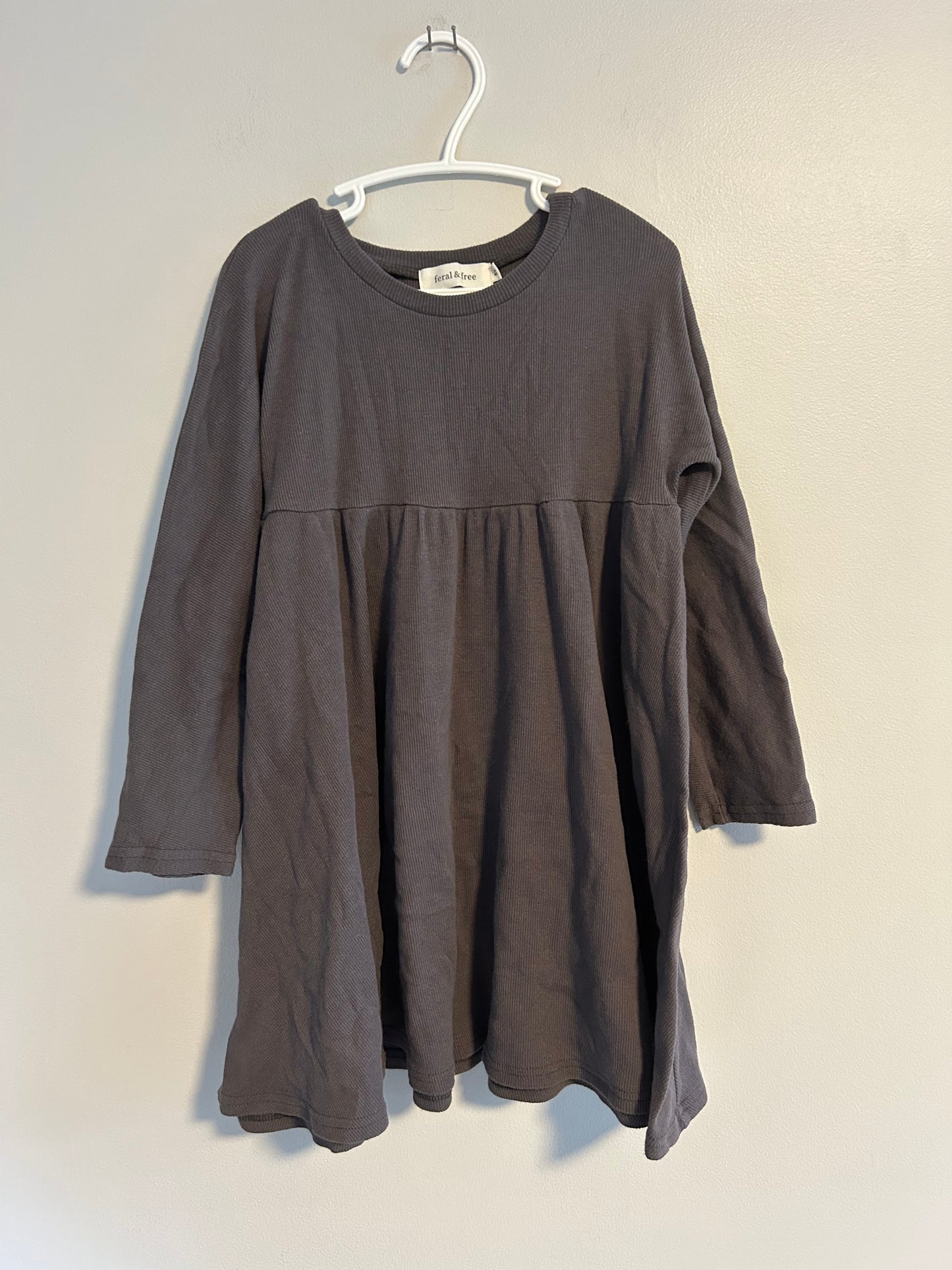 Feral & free 5t grey ribbed dress