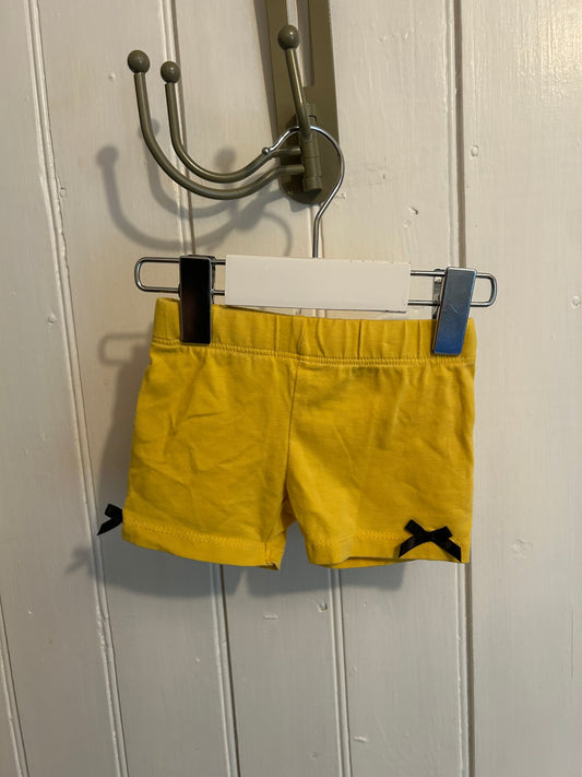 Nevada 9m yellow shorts
