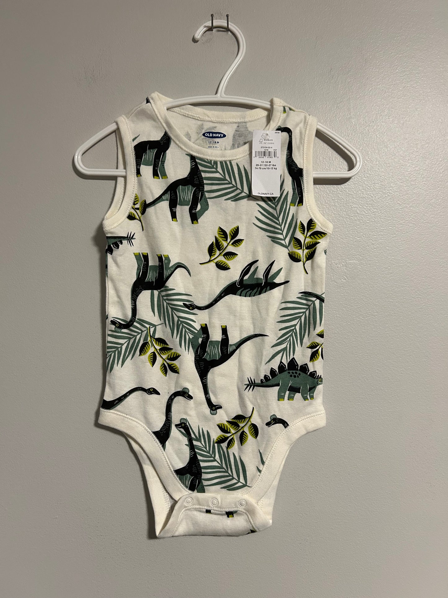 NEW old navy 12/18m green Dino onesie