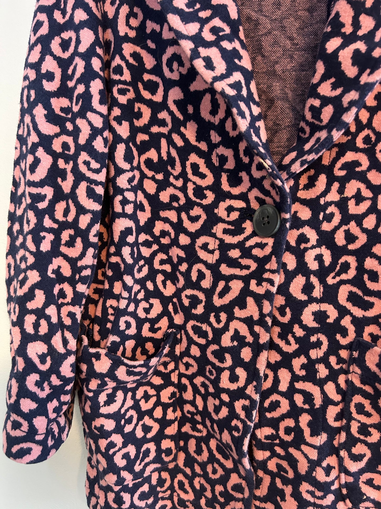 Old navy youth 5 pink & navy blue cheetah blazer