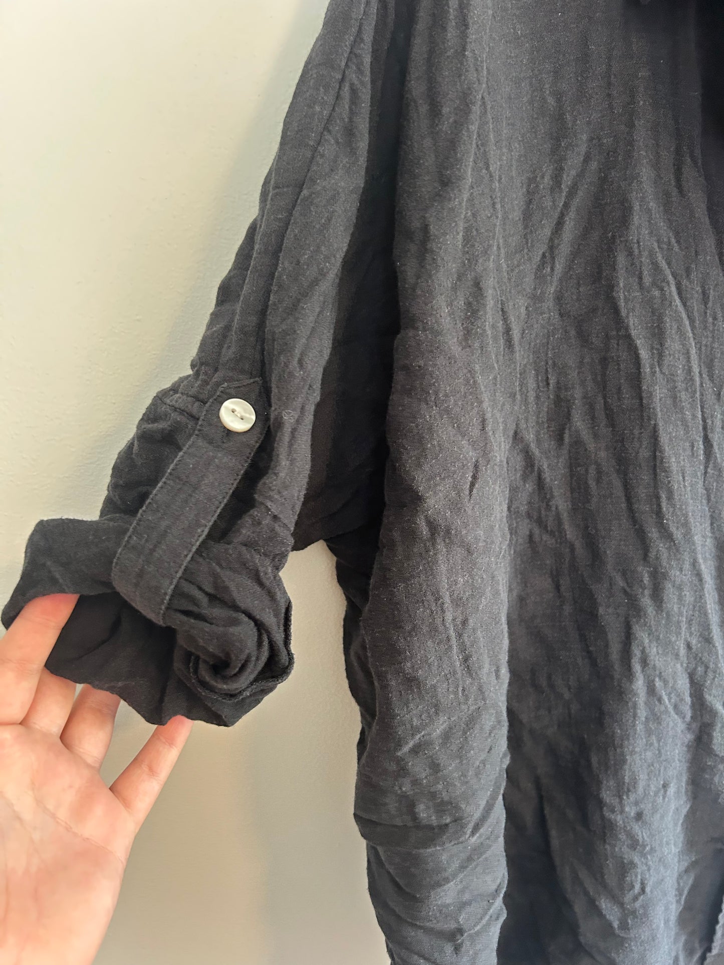 American eagle xs white & black button up linen shirt bundle