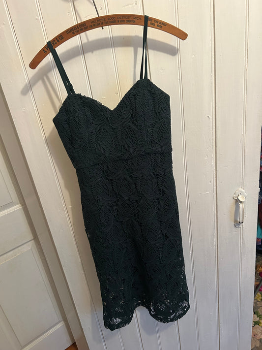 NEW RW&CO 0 dark green lace spaghetti strap midi dress