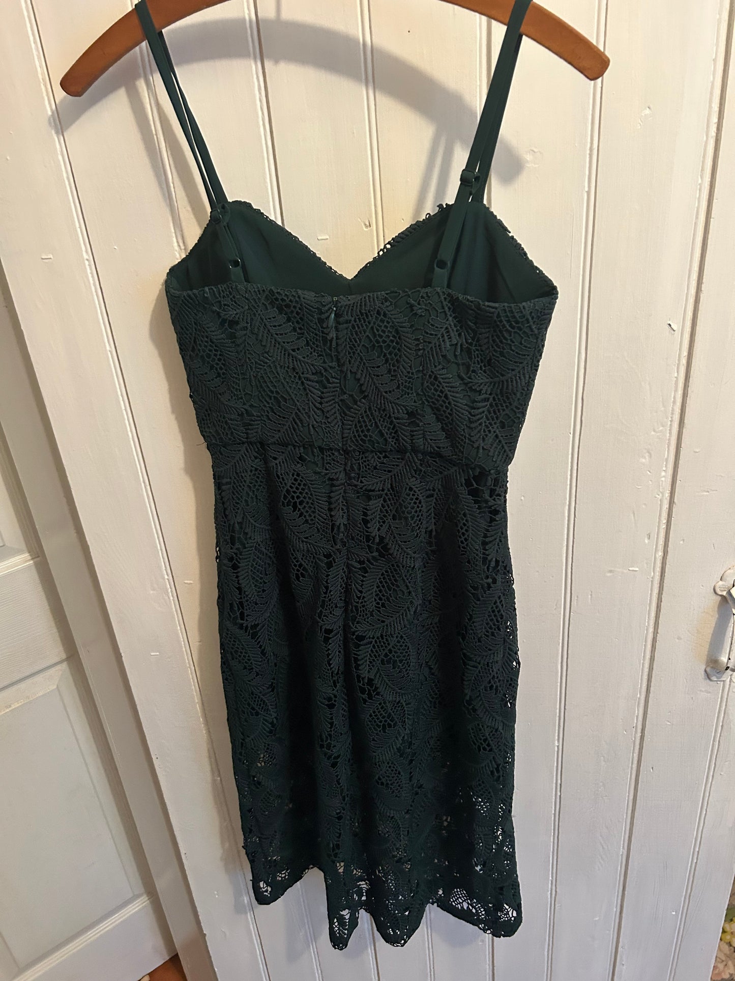 NEW RW&CO 0 dark green lace spaghetti strap midi dress