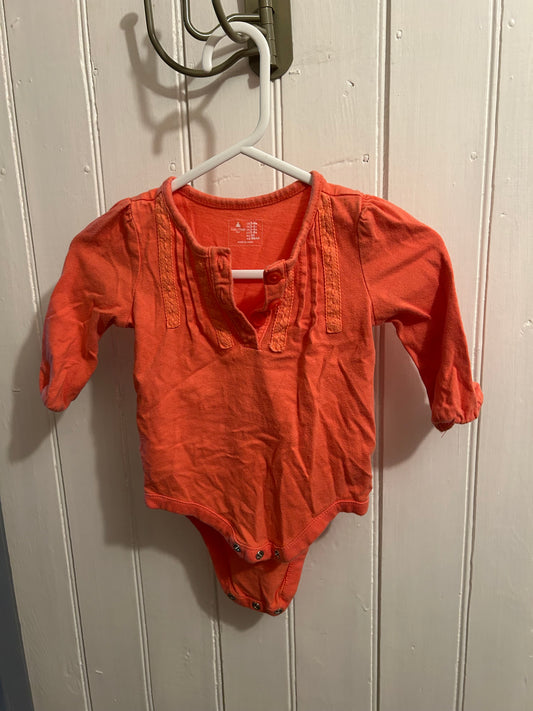 Gap 3/6m peach rouched onesie