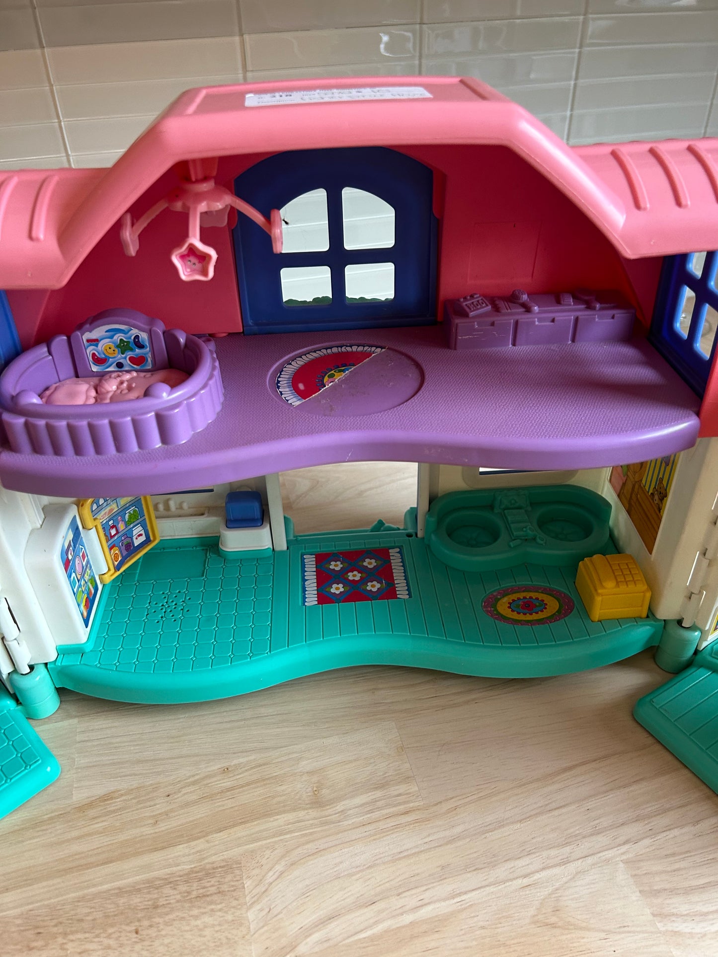 Little people fold out house