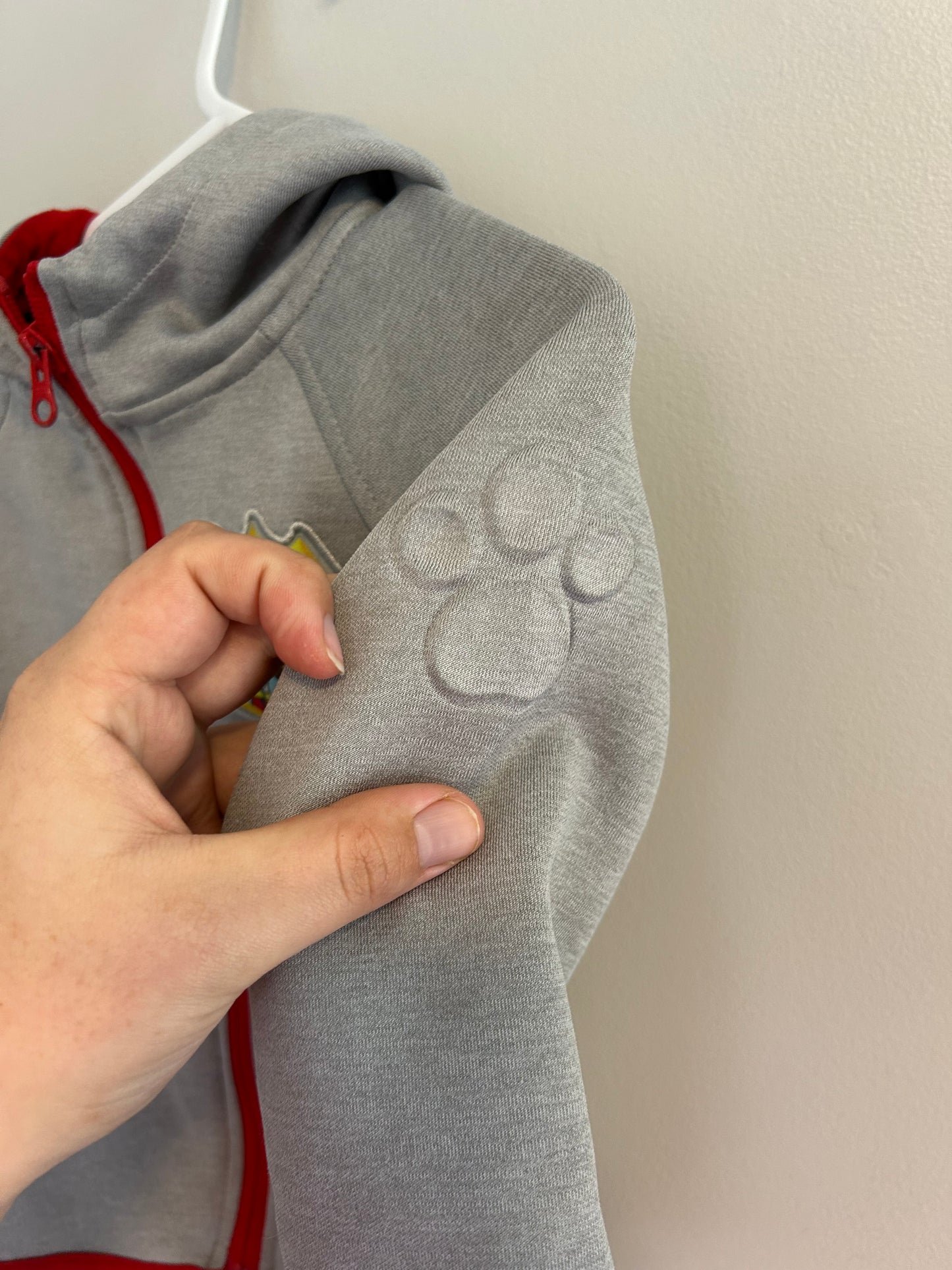Paw patrol 2t grey zip up hoodie