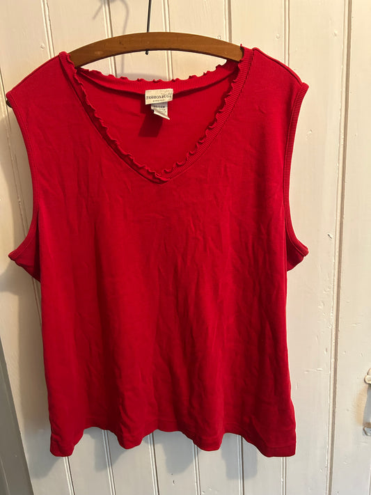 Fashion bug 22/24W red scalloped tank top